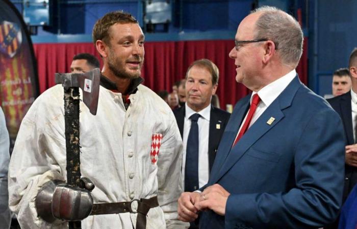 Pierre Casiraghi defends Monaco, weapon in hand and in medieval armor, at the béhourd tournament