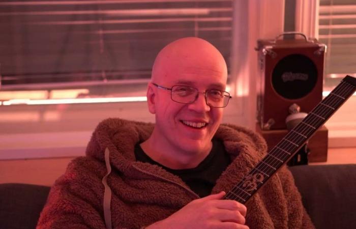 Devin Townsend announces the completion of his new album, PowerNerd