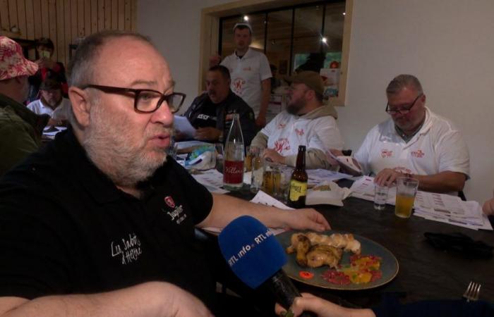 Even in the rain, dozens of fans gathered for the first… Walloon barbecue championship