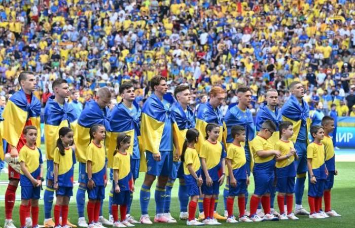 for the debut of the Ukrainian team, strong images, but a heavy defeat