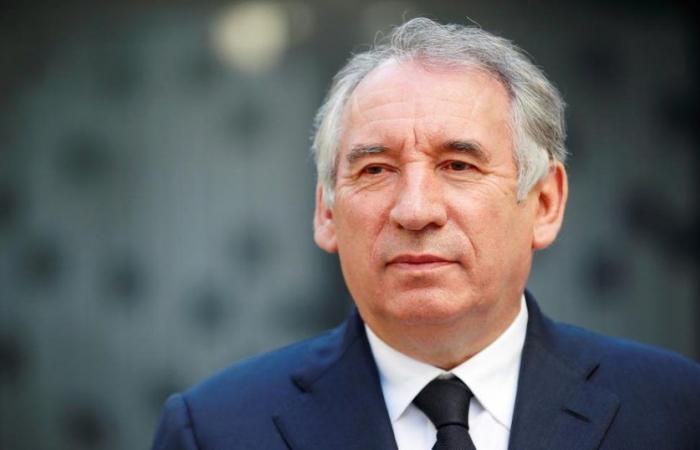 Bayrou to the aid of an outgoing MoDem MP in Gironde