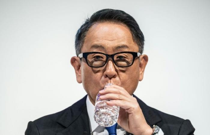Toyota president re-elected to AGM despite serial scandals