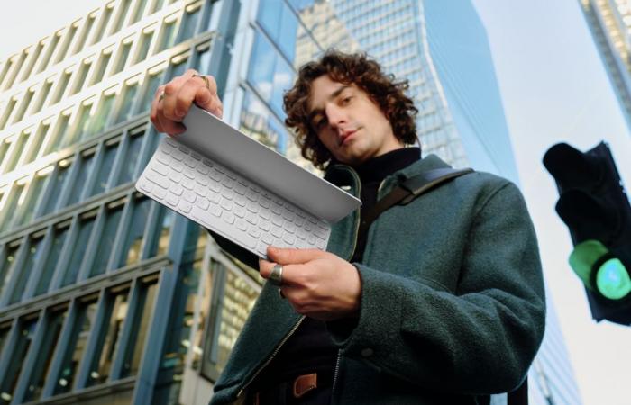 An ultra portable keyboard for iPad from Logitech with the Keys-To-Go 2