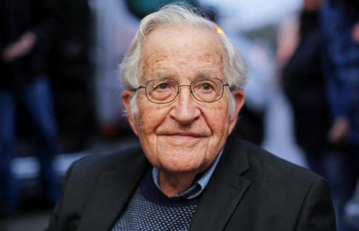 after false rumors about his death were denied, Noam Chomsky was released from the hospital