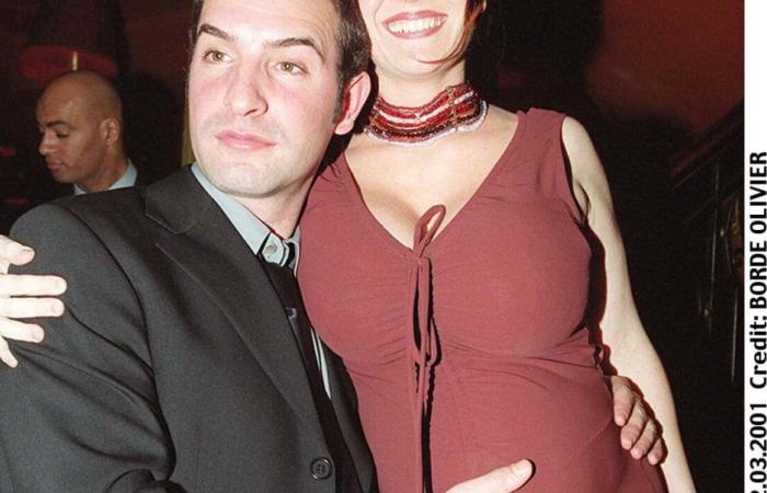 Jean Dujardin’s first wife became a politician, one of their sons now works with him!