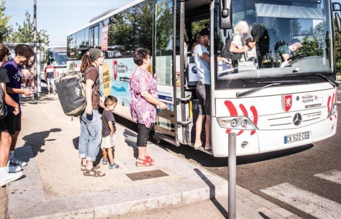 the Saint-Médard-Lacanau beach bus returns to the road from June 29