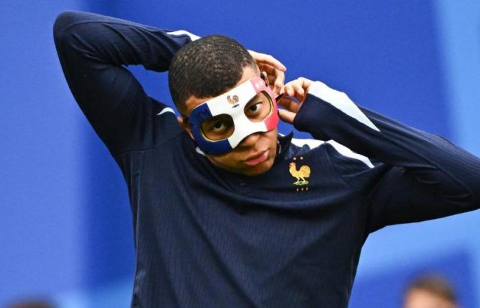 Bas – France: Mbappé’s mask banned by… UEFA?
