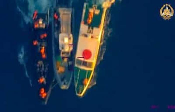 VIDEO | Armed Chinese coast guards clash with Filipino sailors