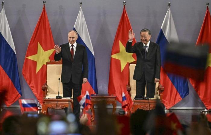 Putin in Hanoi: Russia and Vietnam return to control