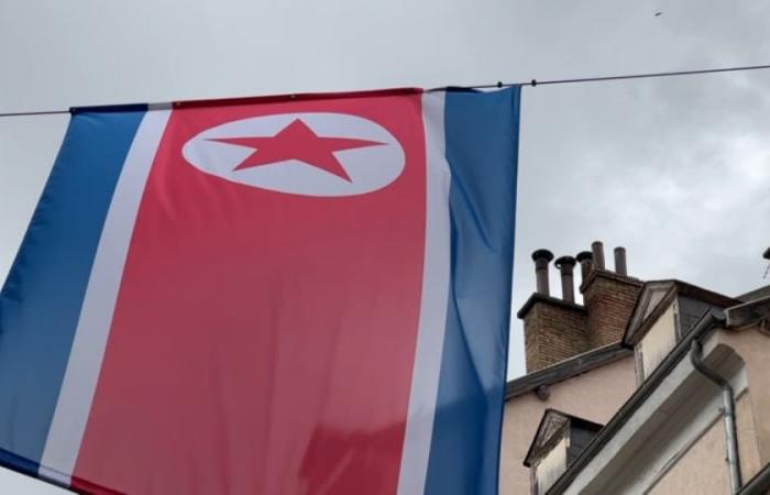 the installation of the flags of North Korea and Iran for the Olympics arouses incomprehension