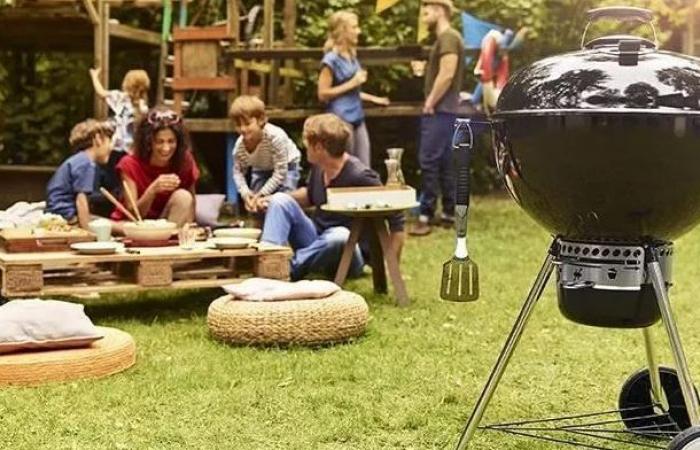 A Weber charcoal barbecue and its cover to be won with France Bleu Périgord