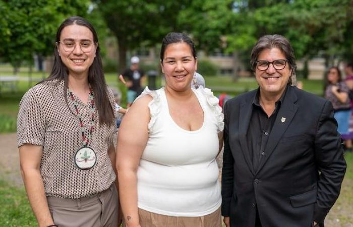 A party at UQTR in preparation for National Indigenous Peoples Day