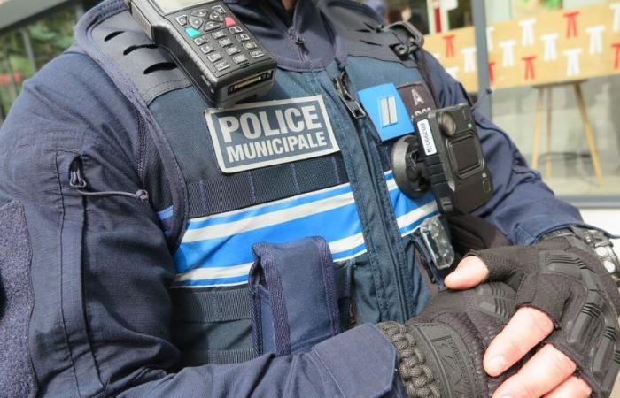 Brawl: a teenager hit with a hammer in the street in Évry-Courcouronnes