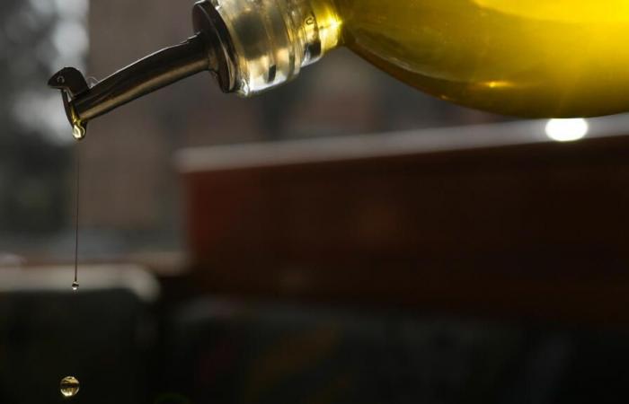 Faced with inflation, the government temporarily abolishes VAT on olive oil