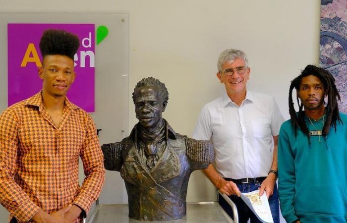 “We must maintain this memory of our history of welcome”, the mayor of Agen discovers the bust of Toussaint Louverture