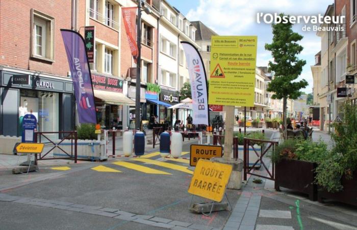 With the work in downtown Beauvais, part of rue Carnot is closed to traffic