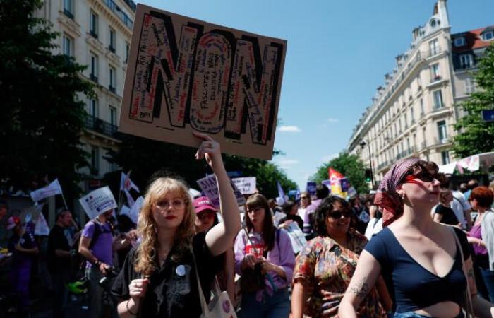 Several feminist demonstrations against the far right in Paris and throughout France