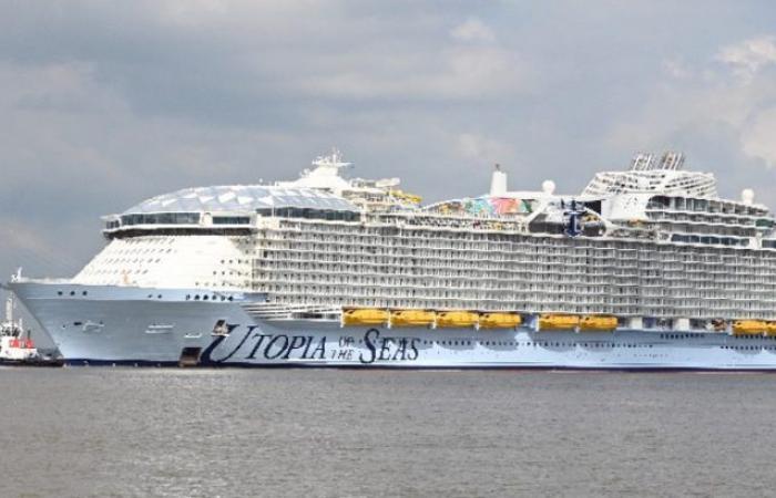 The Utopia of the Seas, a Royal Caribbean liner, set sail this Sunday in Saint-Nazaire