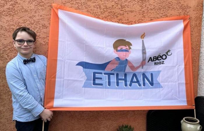 Aged 12, Ethan, suffering from brittle bone disease, will carry the Olympic flame to Besançon