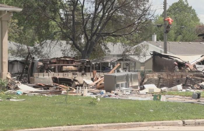 Winnipeg news: Transcona house explodes