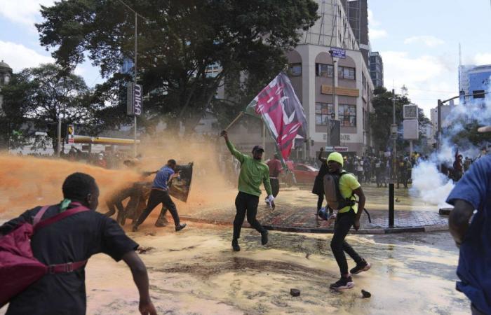 After deadly protests, Kenyan president announces withdrawal of draft budget