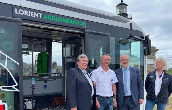 Two electric minibuses put into circulation on the island of Groix