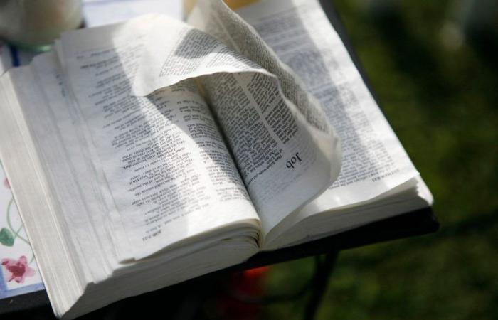 United States: Oklahoma orders Bible teaching in schools