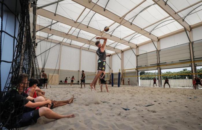 570 tons of sand and three indoor beach volleyball courts in a new arena
