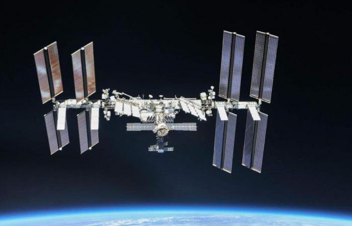 SpaceX wins contract to deorbit the ISS