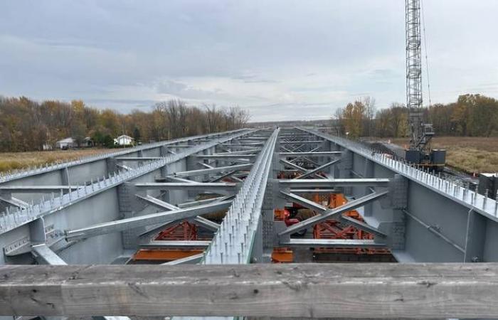 Highway 35 construction site reaches new milestones