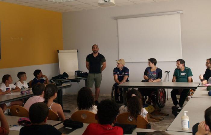 Disability awareness day at Lou Vignarès college in Vedène