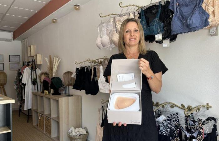 A nurse opens a demedicalized store for women with cancer in Salon-de-Provence