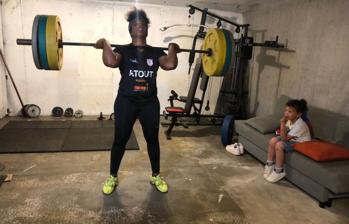 “It’s more of a female sport than a male sport in the end”, why weightlifting is popular among girls