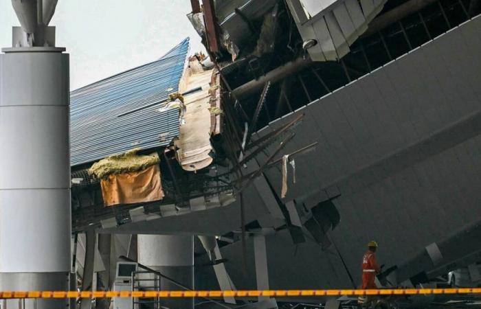 One dead after roof collapses at New Delhi airport