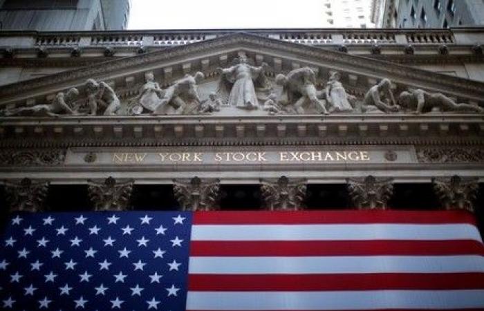 Wall Street: Inflation brings some visibility