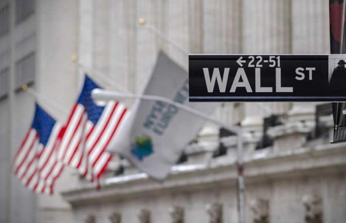 Wall Street opens stable after US inflation