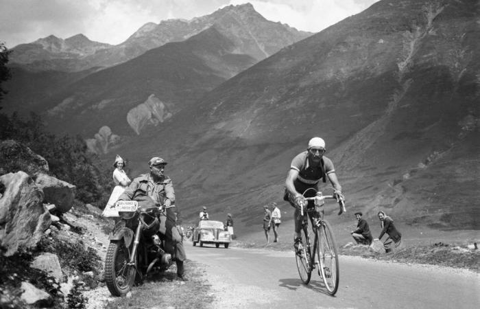 the enigma Gino Bartali, cyclist Right Among the Nations on the contested route