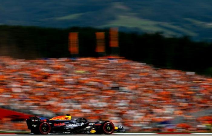 F1: Verstappen dominates the first day in Austria