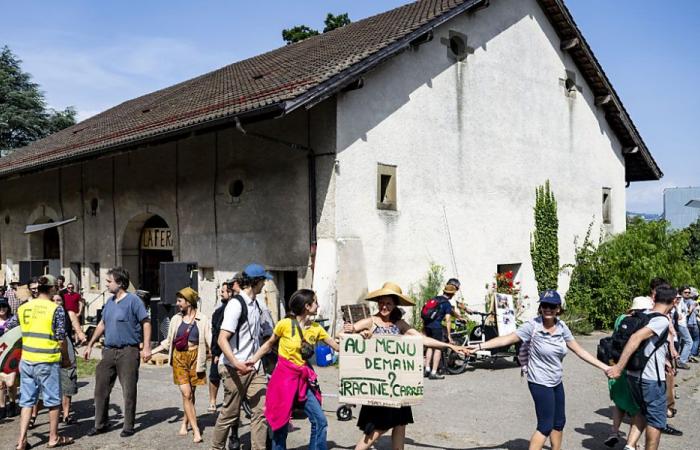EPFL: demonstration and petition to save the Bassenges farm