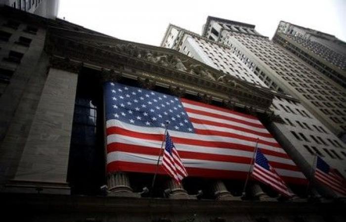 Markets Update – Wall Street Ends Lower After Inflation Figures and Presidential Debate