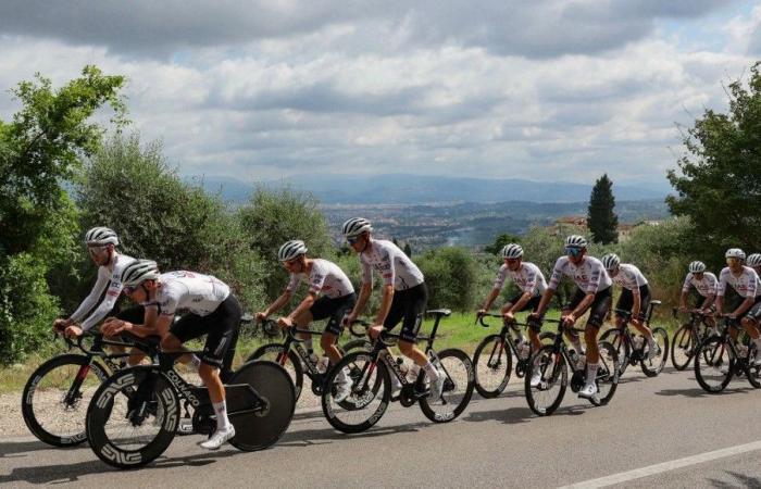 Tour de France 2024: Grand Départ in Italy, favorites, key stages, what you need to know about the 111th edition