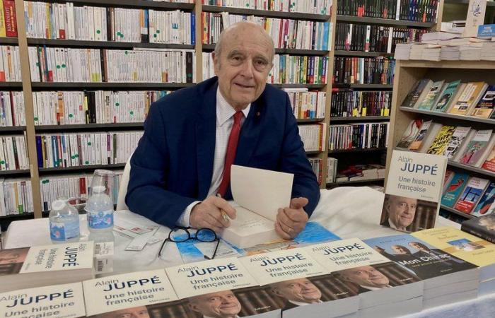 “I’m not sure I’ll do a volume 2 of my memoirs”: Alain Juppé signing books at Caumes des livres in Millau