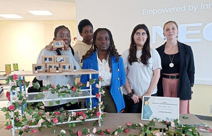 These students from Alençon have created a mini-company that smells of jasmine