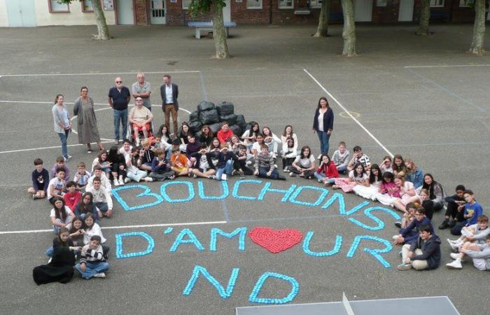 Montauban. Bouchons d’Amour: the beautiful collection of the students of Notre-Dame