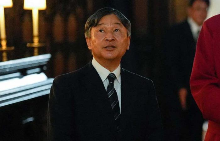 Emperor Naruhito pays his respects at the tomb of Queen Elizabeth II in Windsor