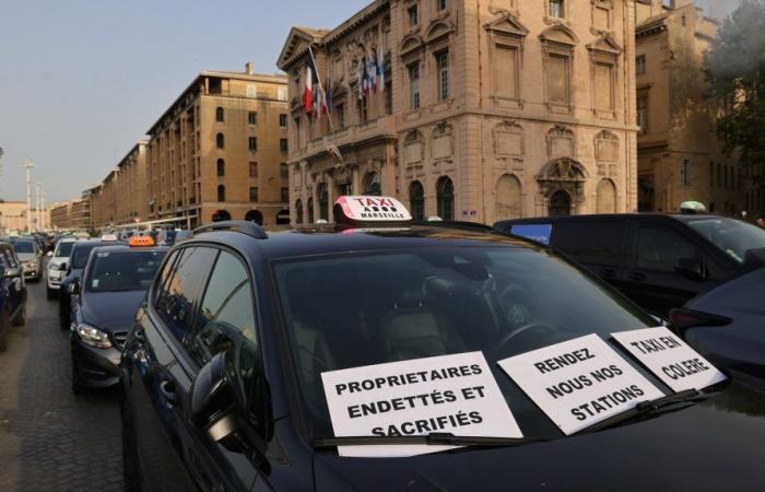 Marseille: around a hundred taxis mobilized in the Old Port before the municipal council