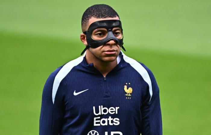 Kylian Mbappé has a new mask before the Blues’ 8th match against Belgium