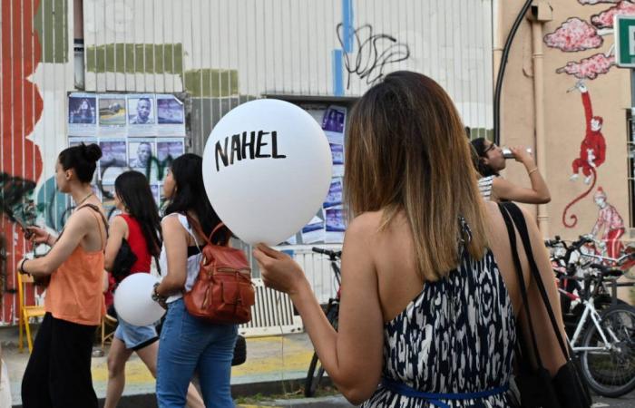 Several hundred people gathered in Nanterre to pay tribute to Nahel