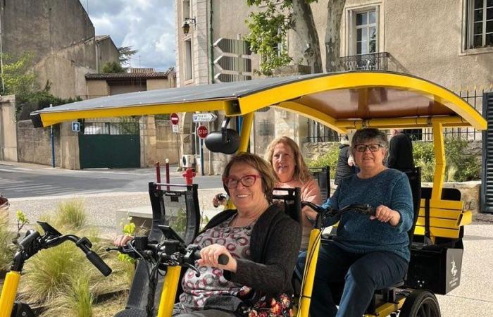 2024 Legislative Elections: Near Montpellier, Seniors Will Vote by Bike-Bus