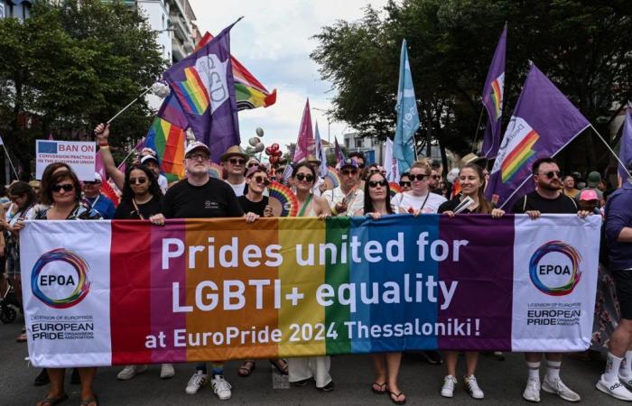 Thousands of participants at Europride in Thessaloniki